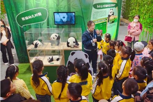 新疆克拉玛依科技馆探索“立夏”新体验