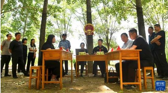 沂河岸边的“生态法官”