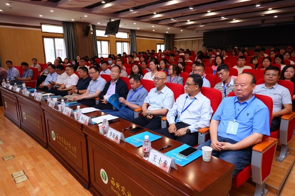 作物病害监测预警高质量发展论坛在陕西杨凌举办