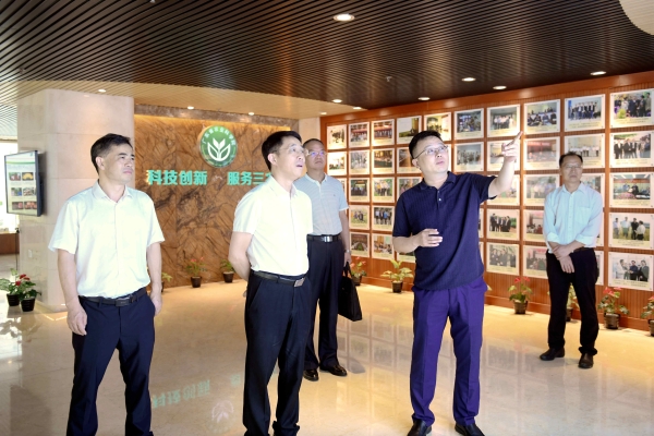 广东省科协到广东省农科院走访慰问一线科技工作者并调研