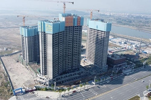 中交路建汕头塔岗围和璟湾一期项目3栋、4栋顺利封顶