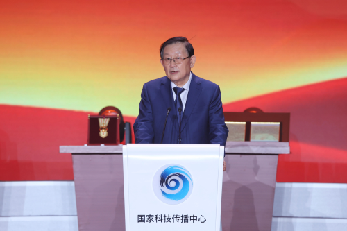 万钢在2025年全国科技工作者日主场活动上的致辞